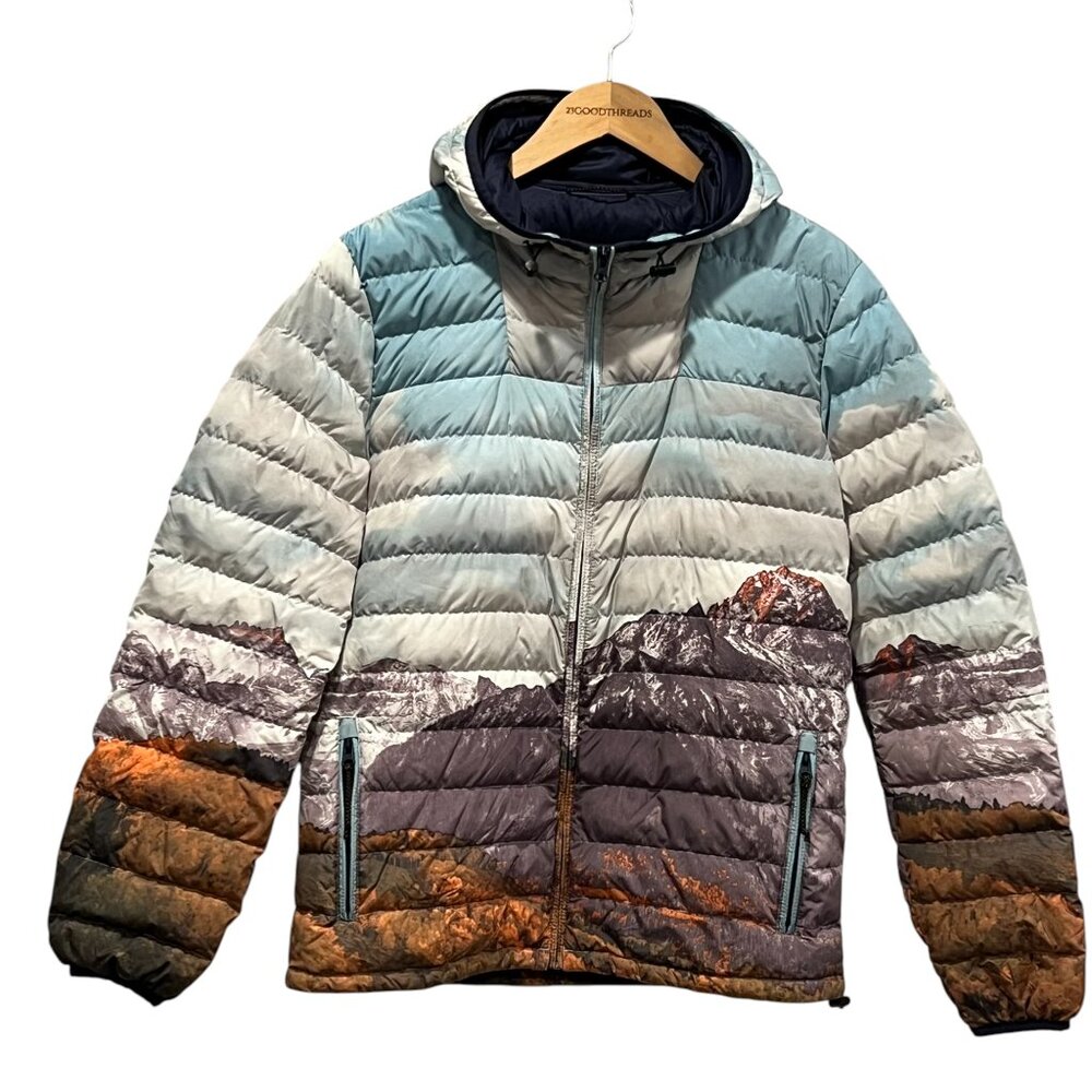 American Eagle Down Puffer Jacket, Mountain Photo, S